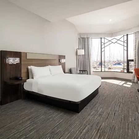 Holiday Inn Express Hotel & Suites Ventura Harbor By Ihg Exterior photo