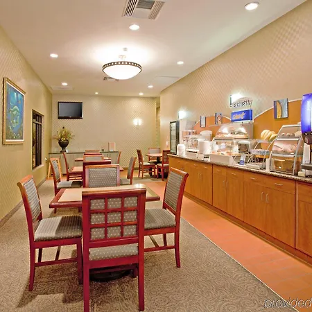 Holiday Inn Express Hotel & Suites Ventura Harbor By Ihg 